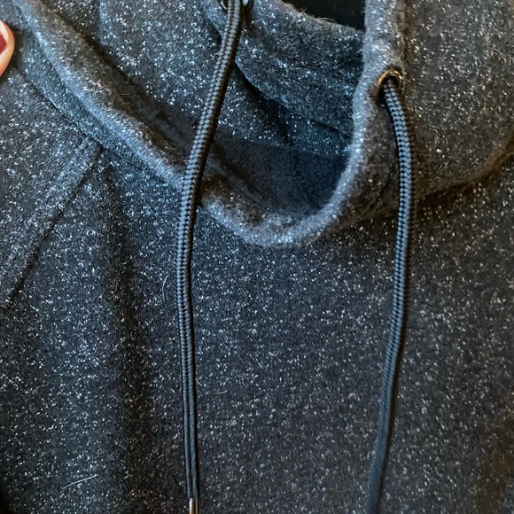 Men’s Cowl Neck Sweatshirt, Small - Picture 6 of 6